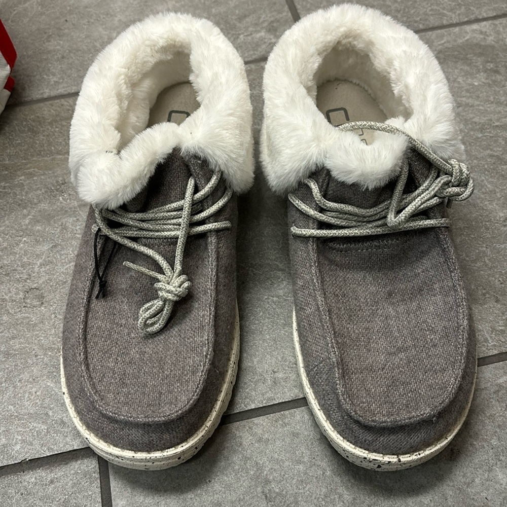 Hey dude grey slipper shoes